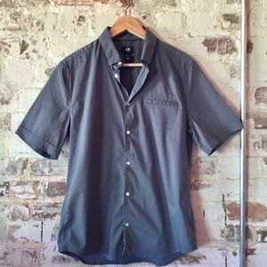 H&M Slim Fit Short Sleeve Button Down